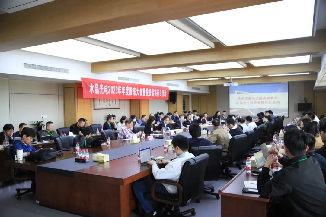 1f50e6b8-b81c-43cc-99f3-977551f2e83f